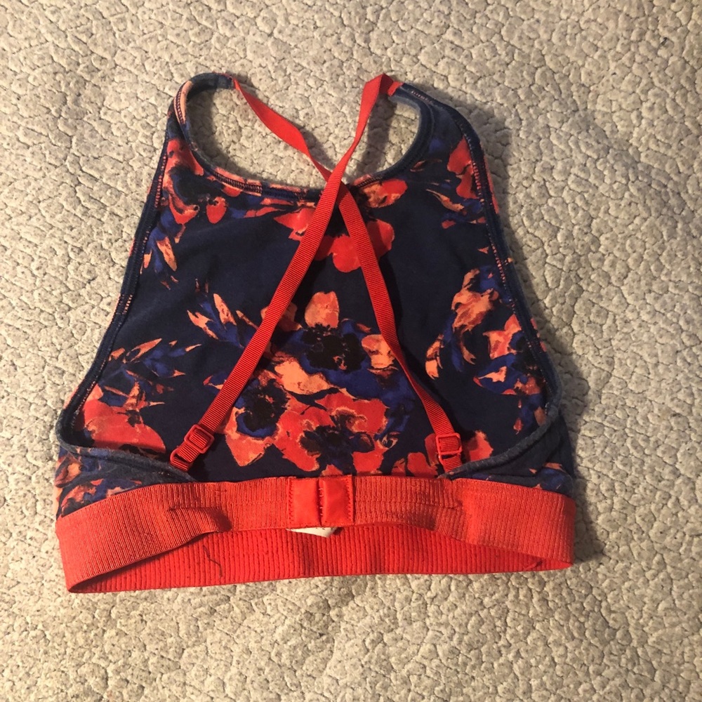 Sports bra - Picture 2 of 2